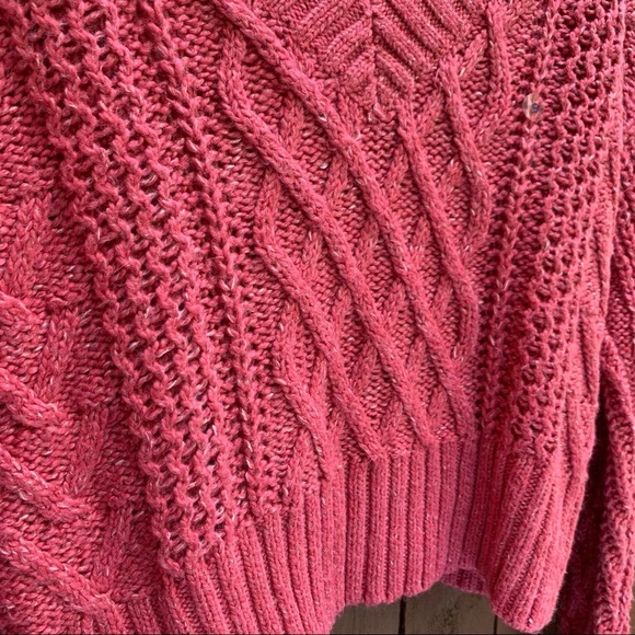 American Eagle | Rose Pink V Neck Cropped Sweater - Picture 10 of 16